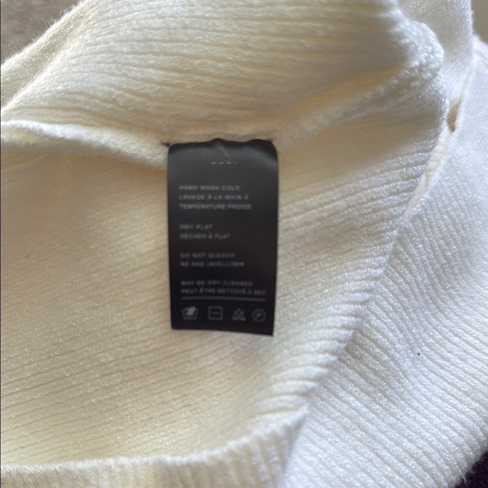 Finesse Cream Fitted Embellished Long Sleeve Blouse - Picture 9 of 9